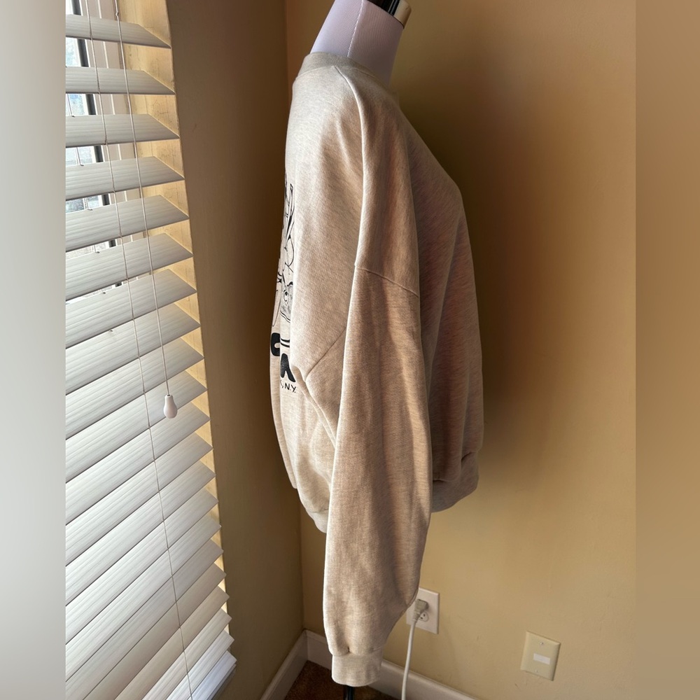 NYC’s Iconic Tonchin Ramen House Oversized Graphic Sweatshirt in Large - Picture 5 of 15